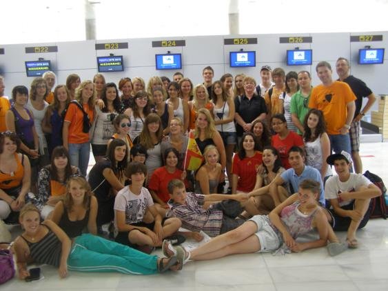 despedidaaeropuertogrupocoevordenjulio2010.jpg